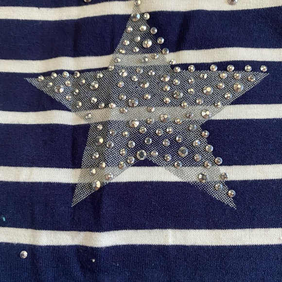 T shirt - Picture 2 of 4